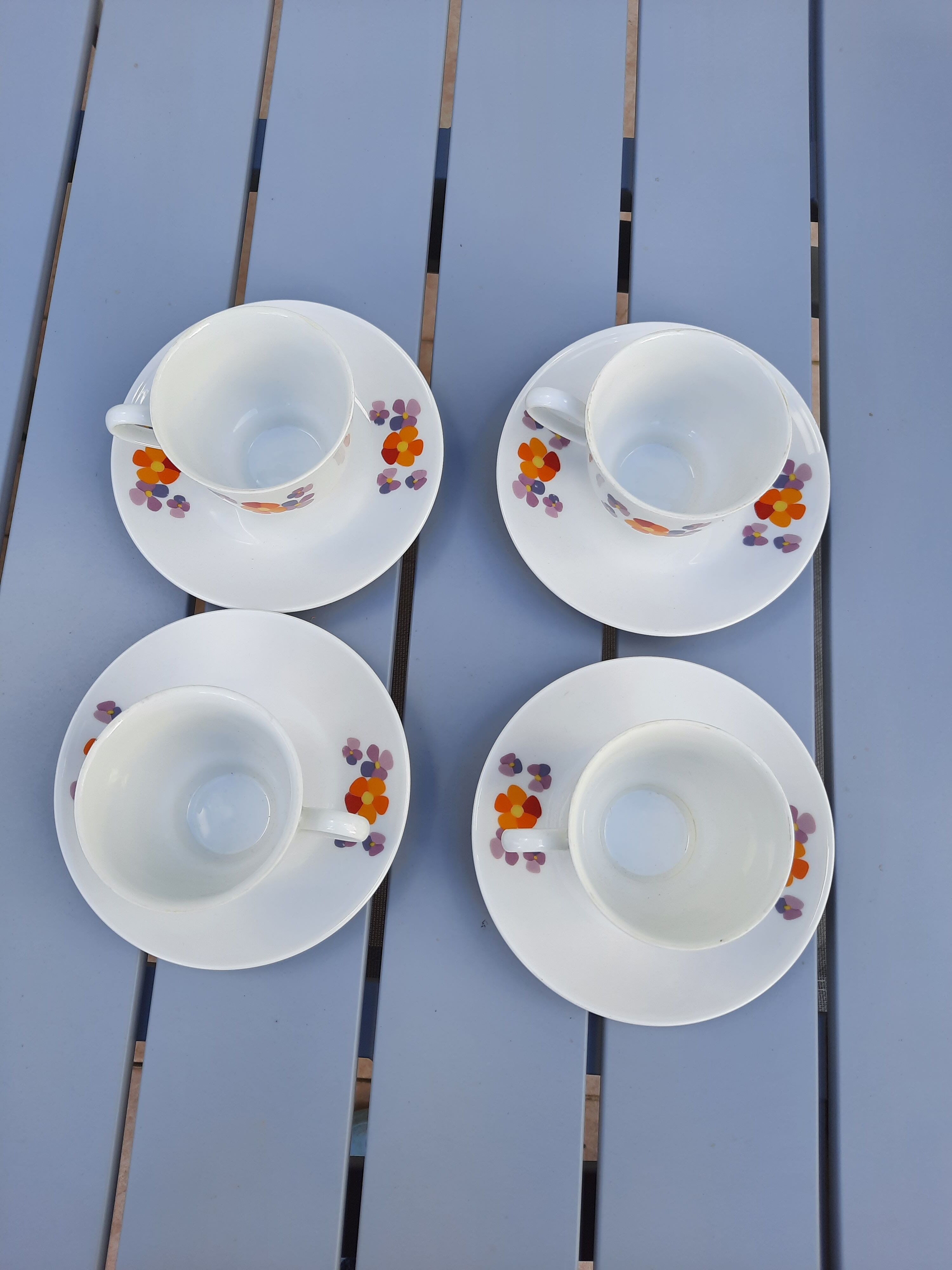 Set de 4 tasses à café vintage