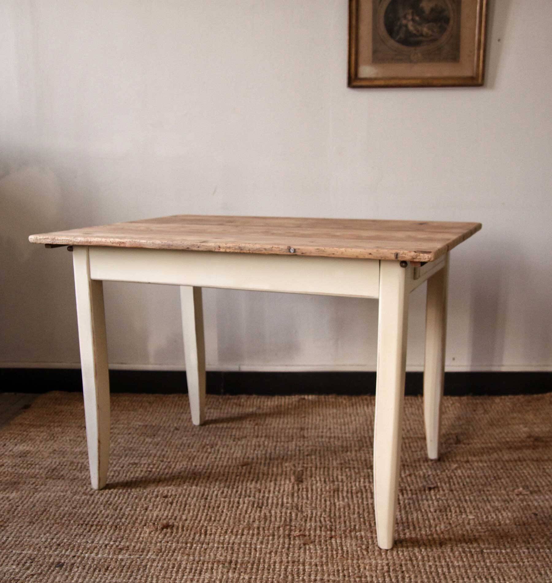 Table à manger vintage