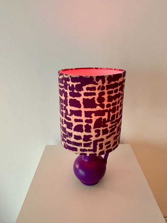 Expressive table lamp in Plum Black made from a vintage design vase by WGP.