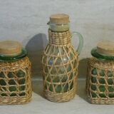 Set of 4 pots and 1 decanter with caps and braiding