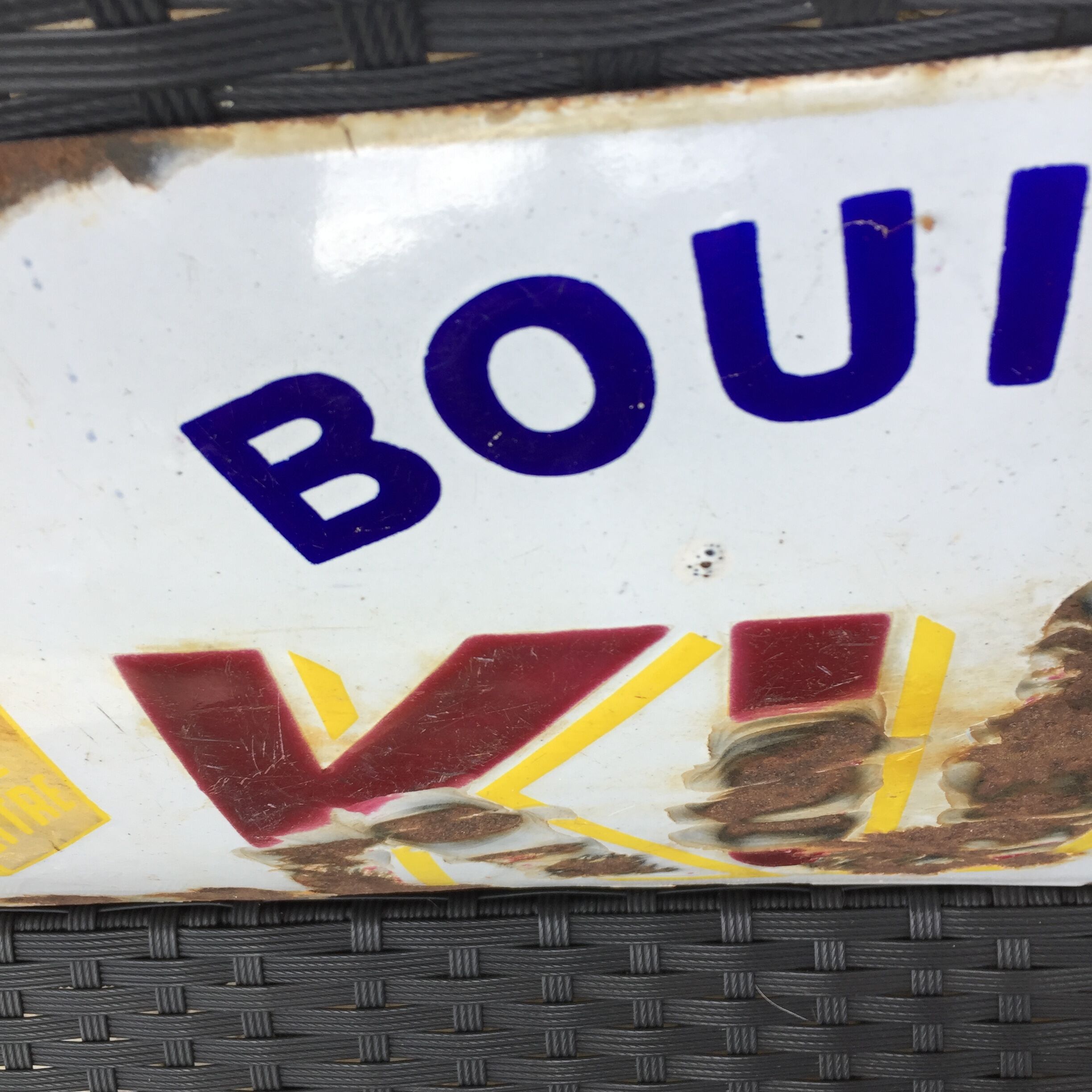 Enamelled plate broth kub signed ed. John paris