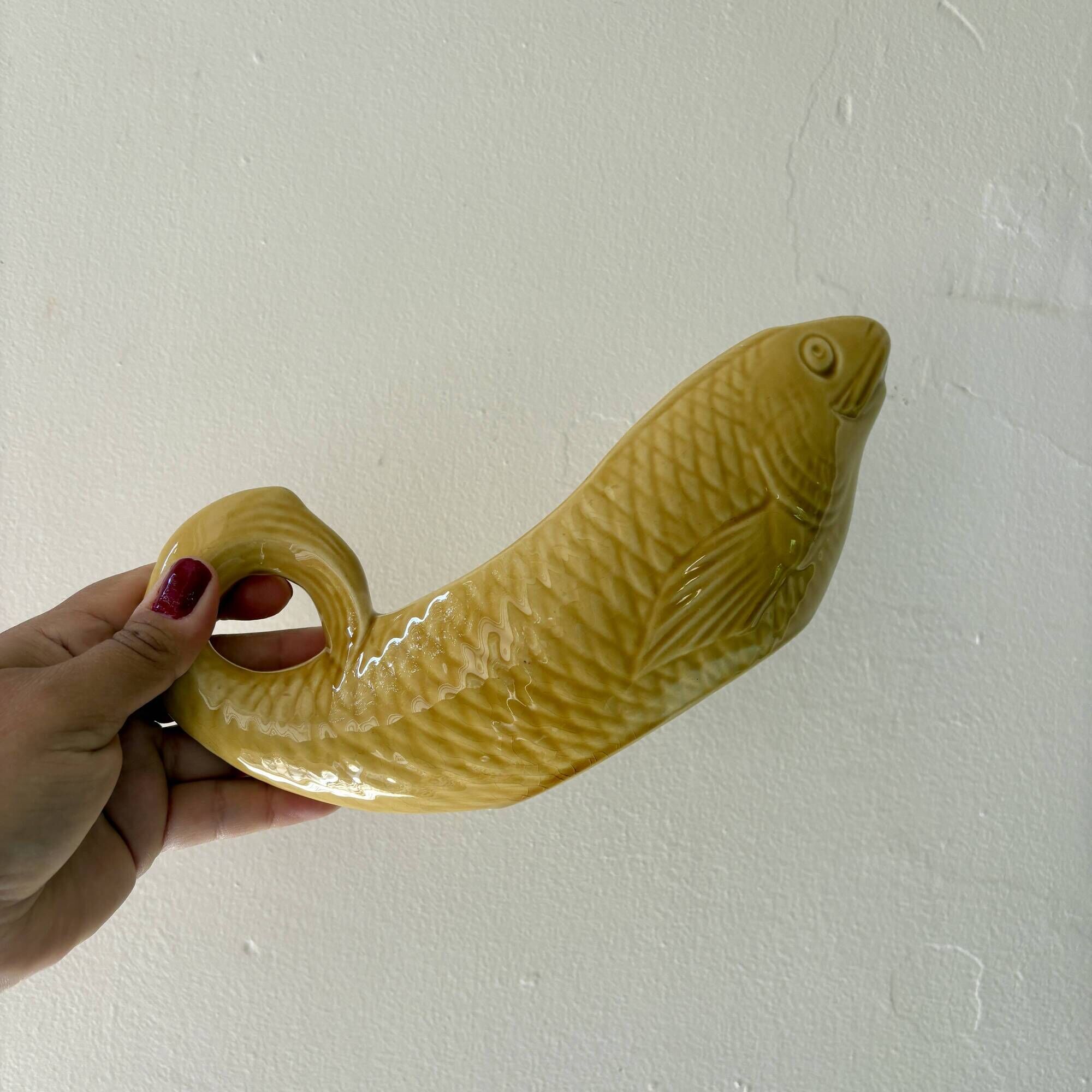 Set of 11 vintage Sarreguemines fish plates and sauceboat