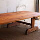 Table basse sur tréteaux de couvent