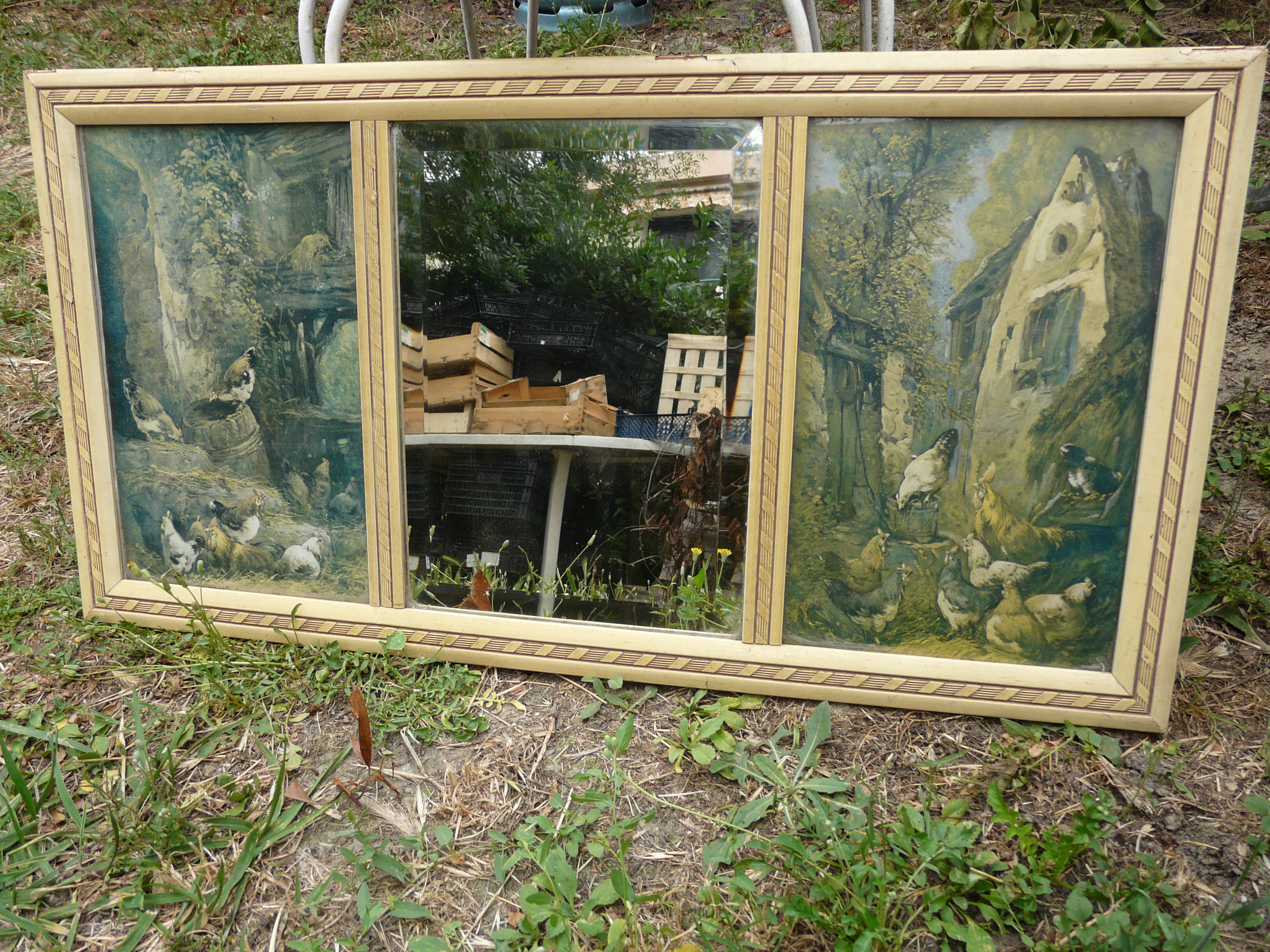 Beveled wall mirror with engravings 40s-50s