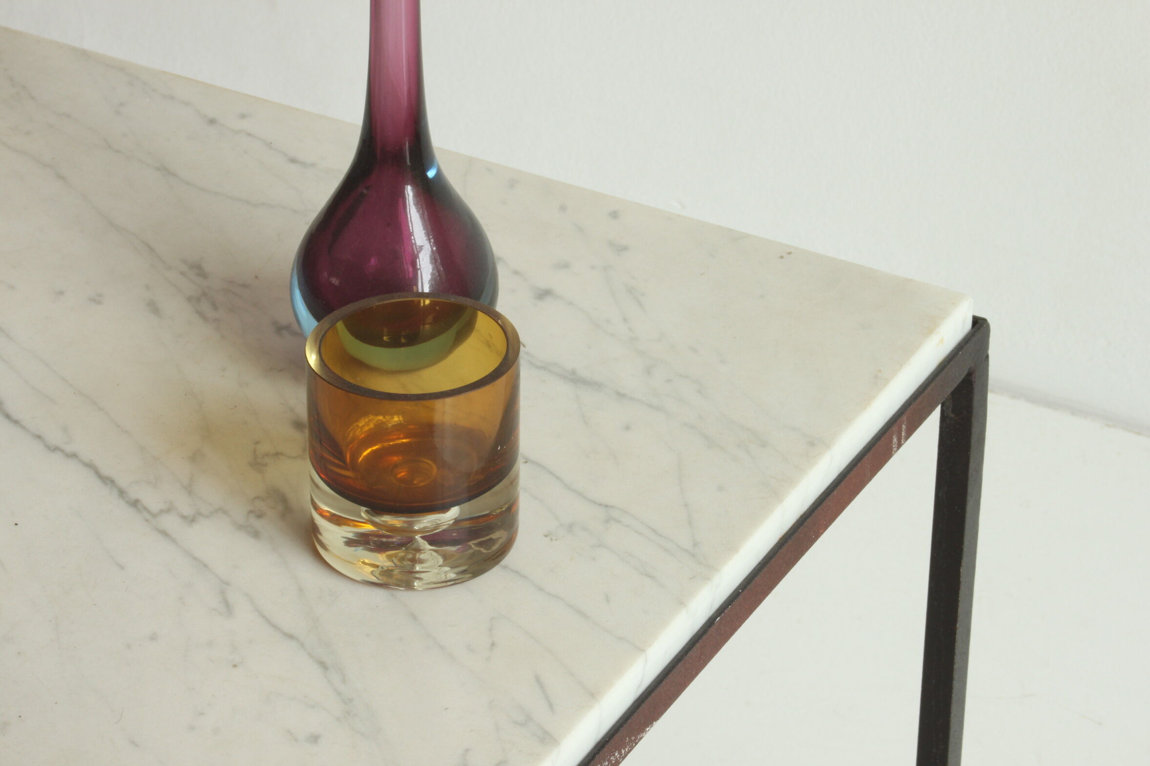 Square carrara marble side table, 1960