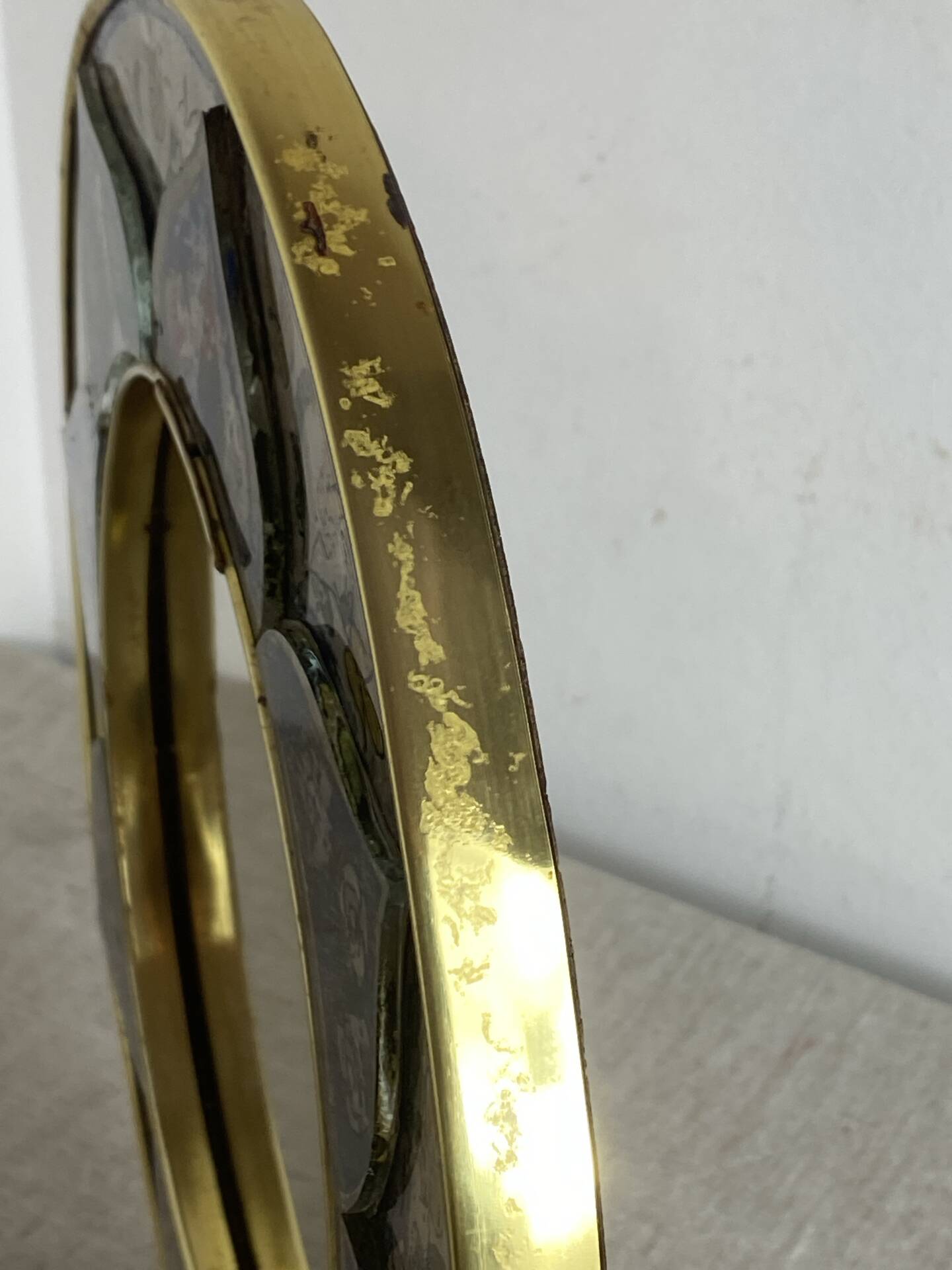 Miroir en bois peint et verre