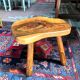 Tabouret vintage en bois d'olivier années 70