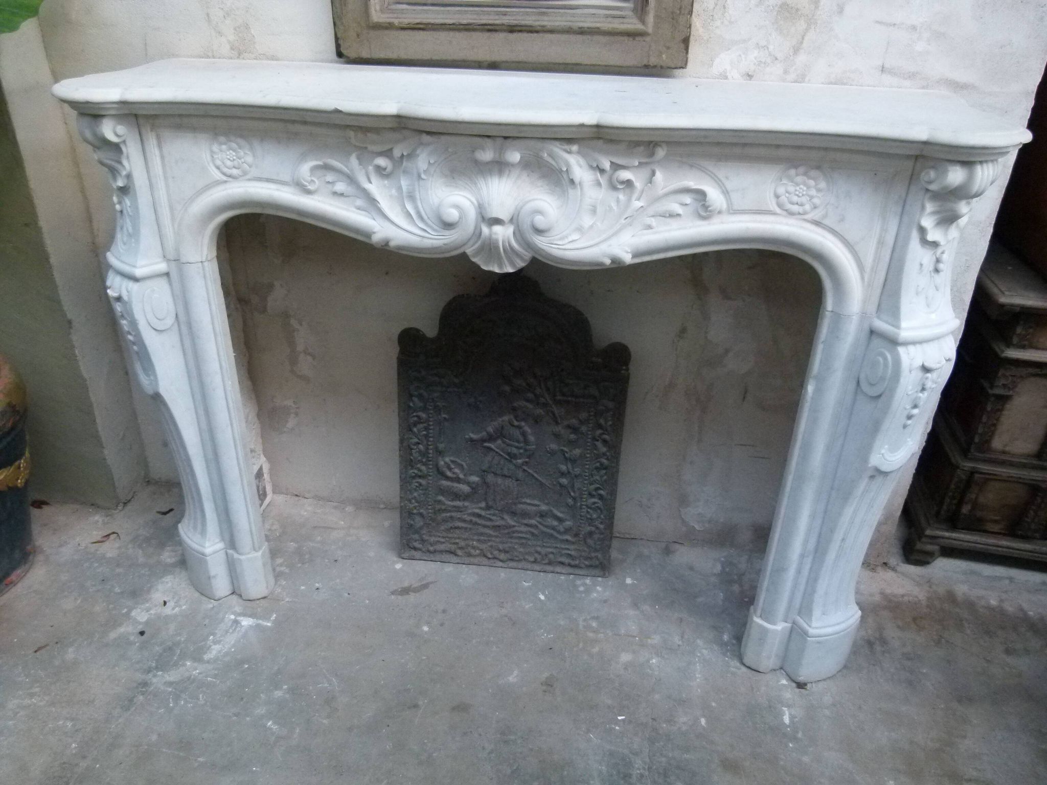 Cheminnée en marbre de Carrara XIXème