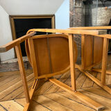 Set of chairs