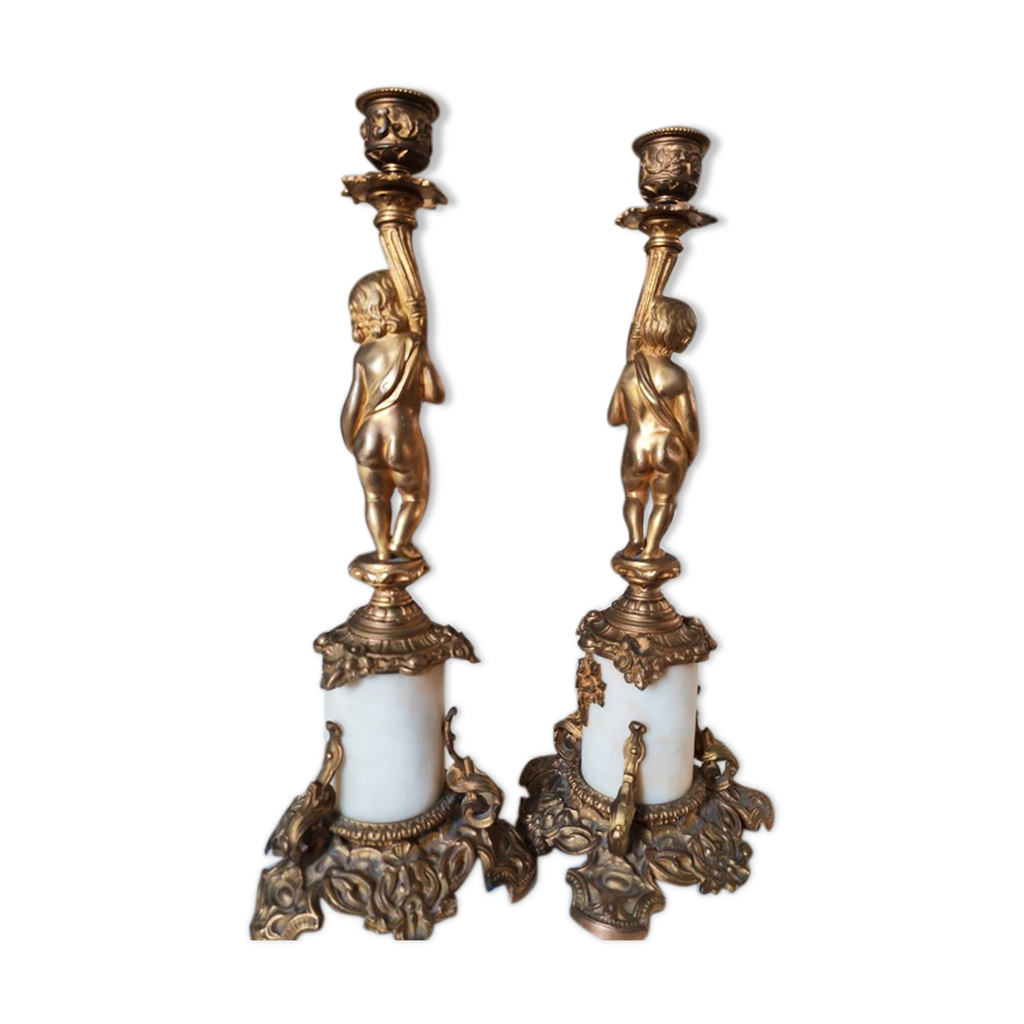 Paire de chandeliers Louis XVI en bronze doré - XVIIIe siècle - N.107068