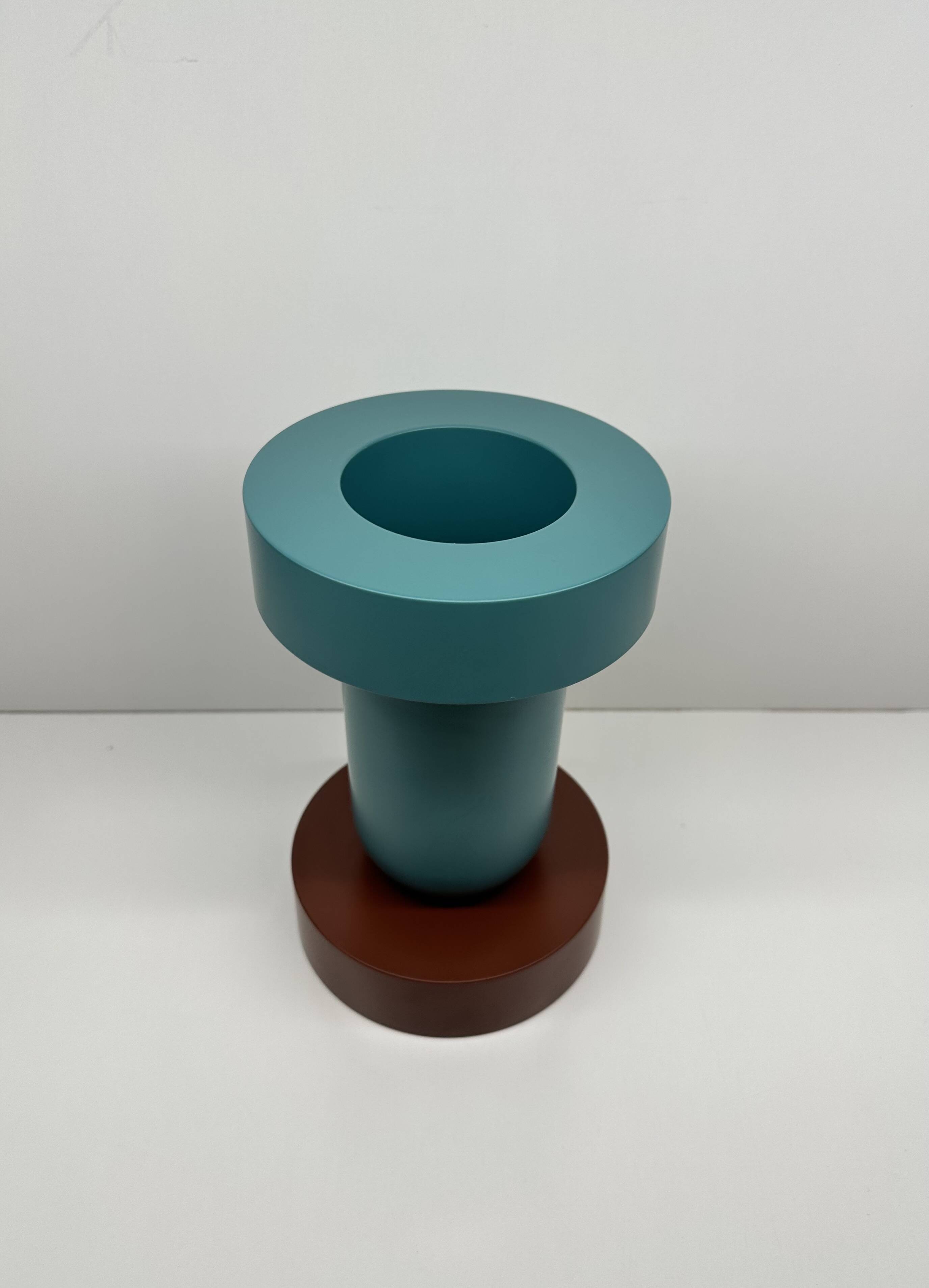 Vase Mirto Ettore Sottsass for Marutomi Japan 1997 Lacquered Blue Plastic