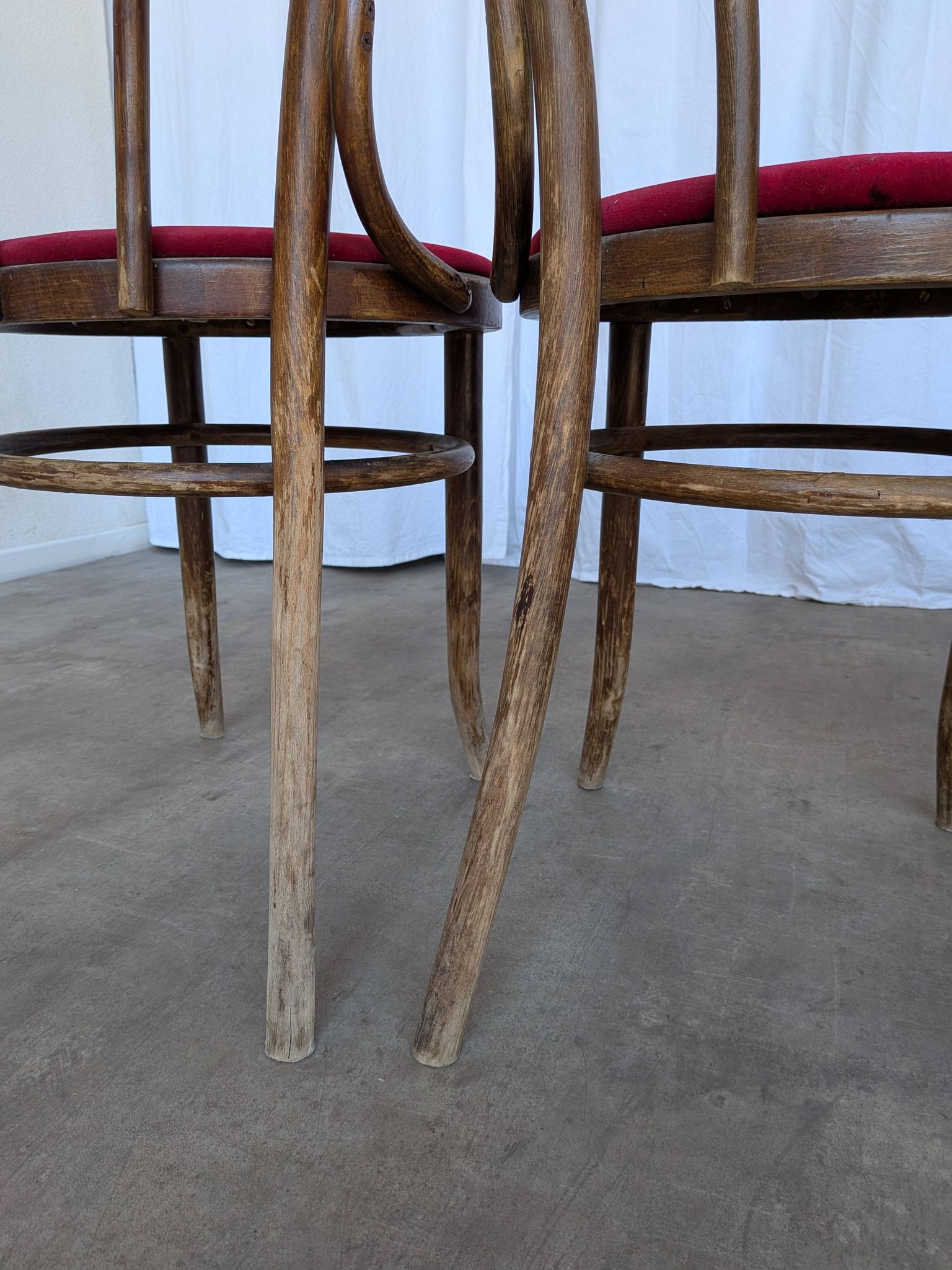 Set of 4 Vintage Bentwood Bistro Chairs, Red Upholstery