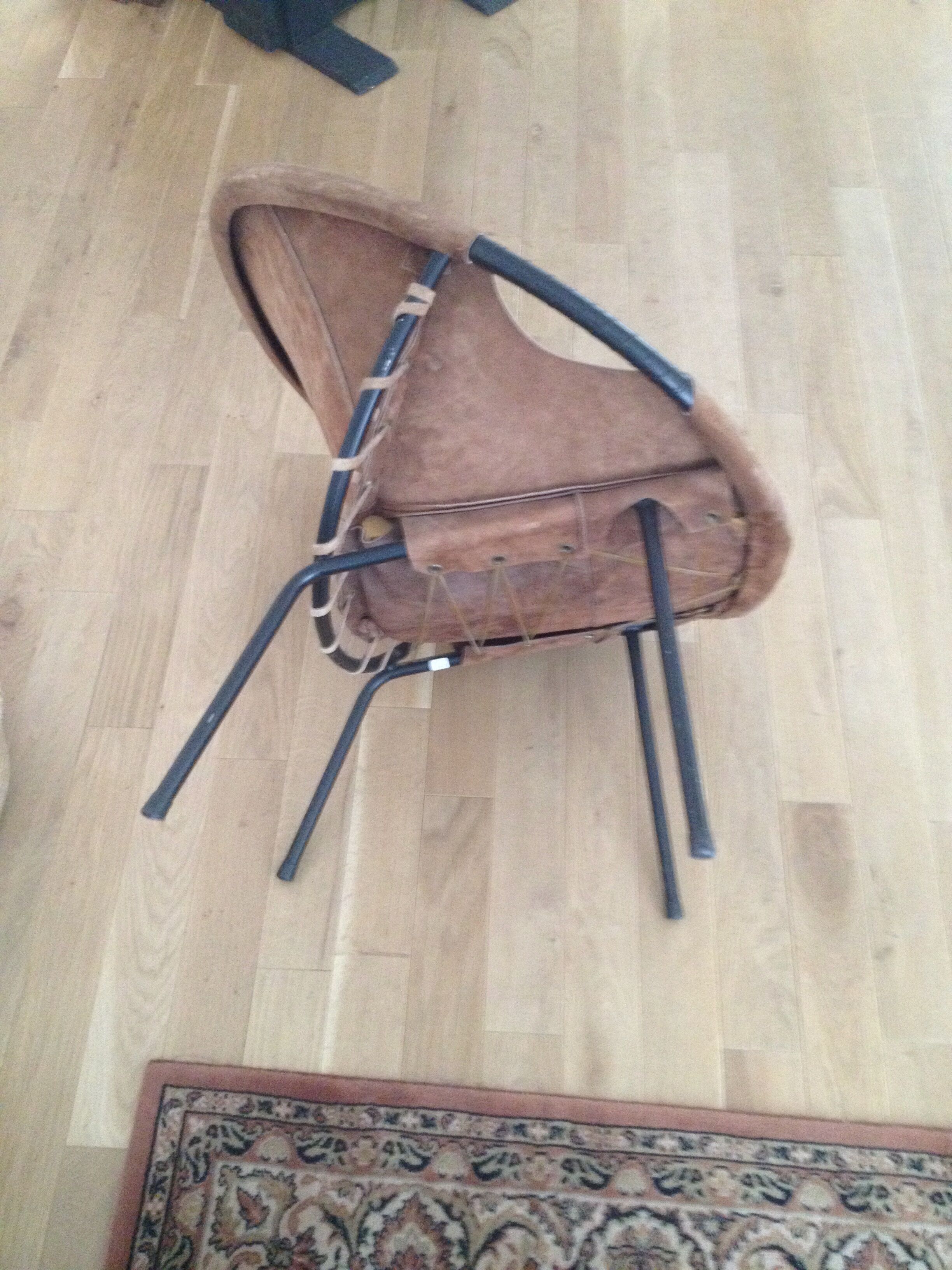 Fauteuil en daim de Lusch Erzeugnis