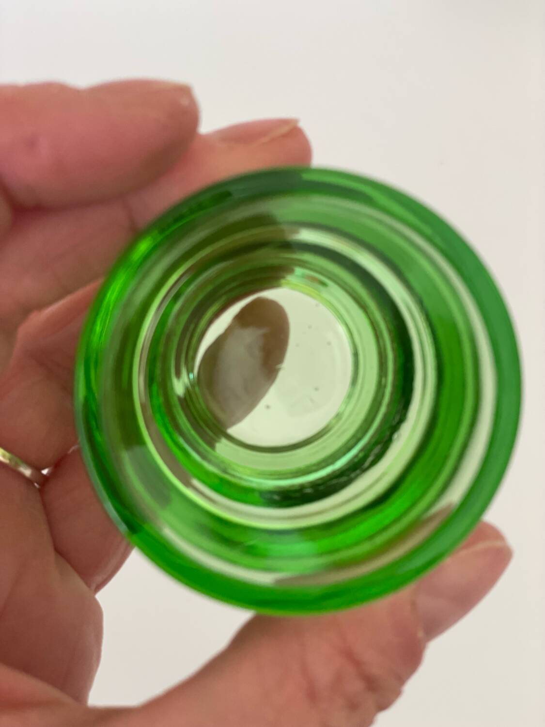6 egg cups, green glass digestif glasses Lever.