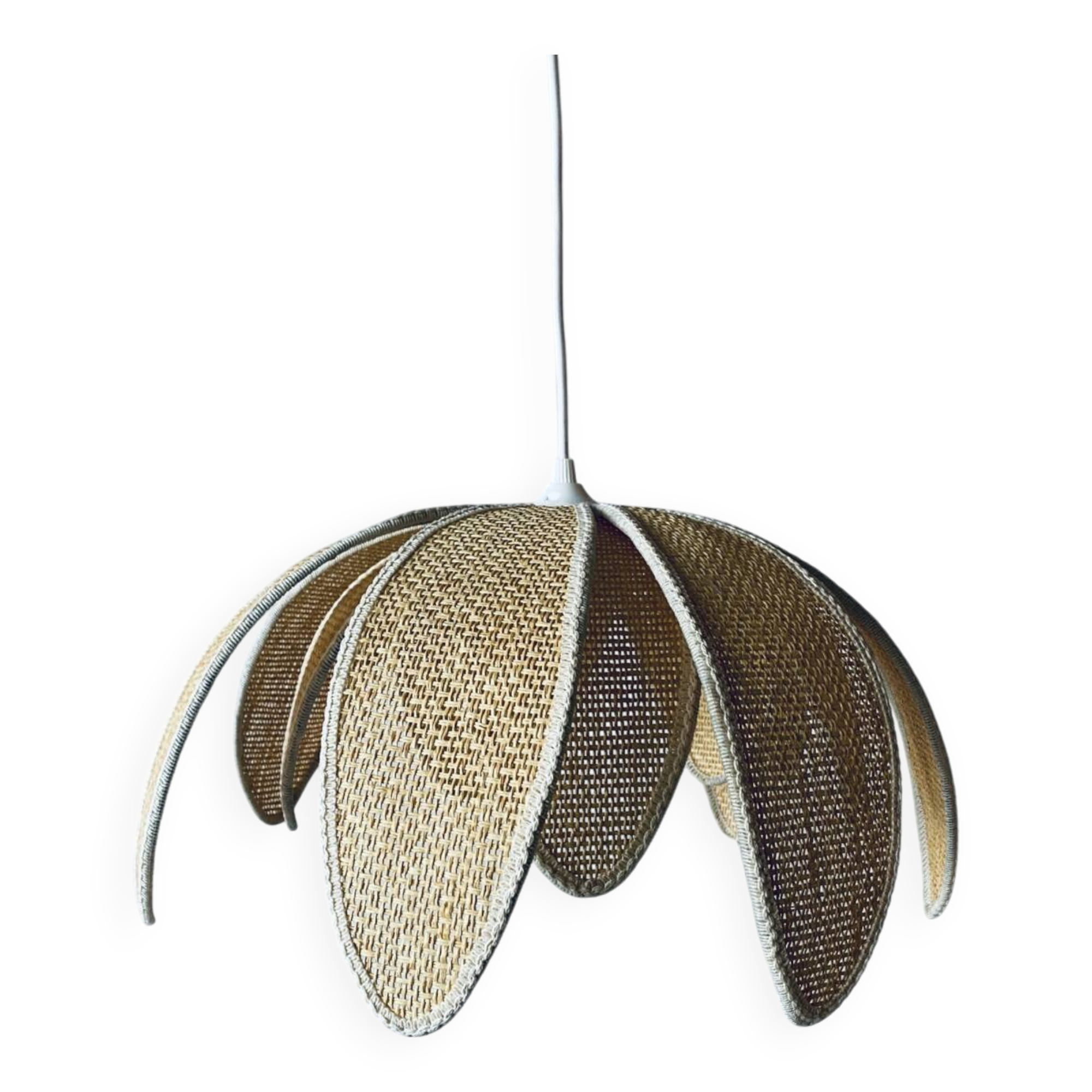 Lotus flower pendant light