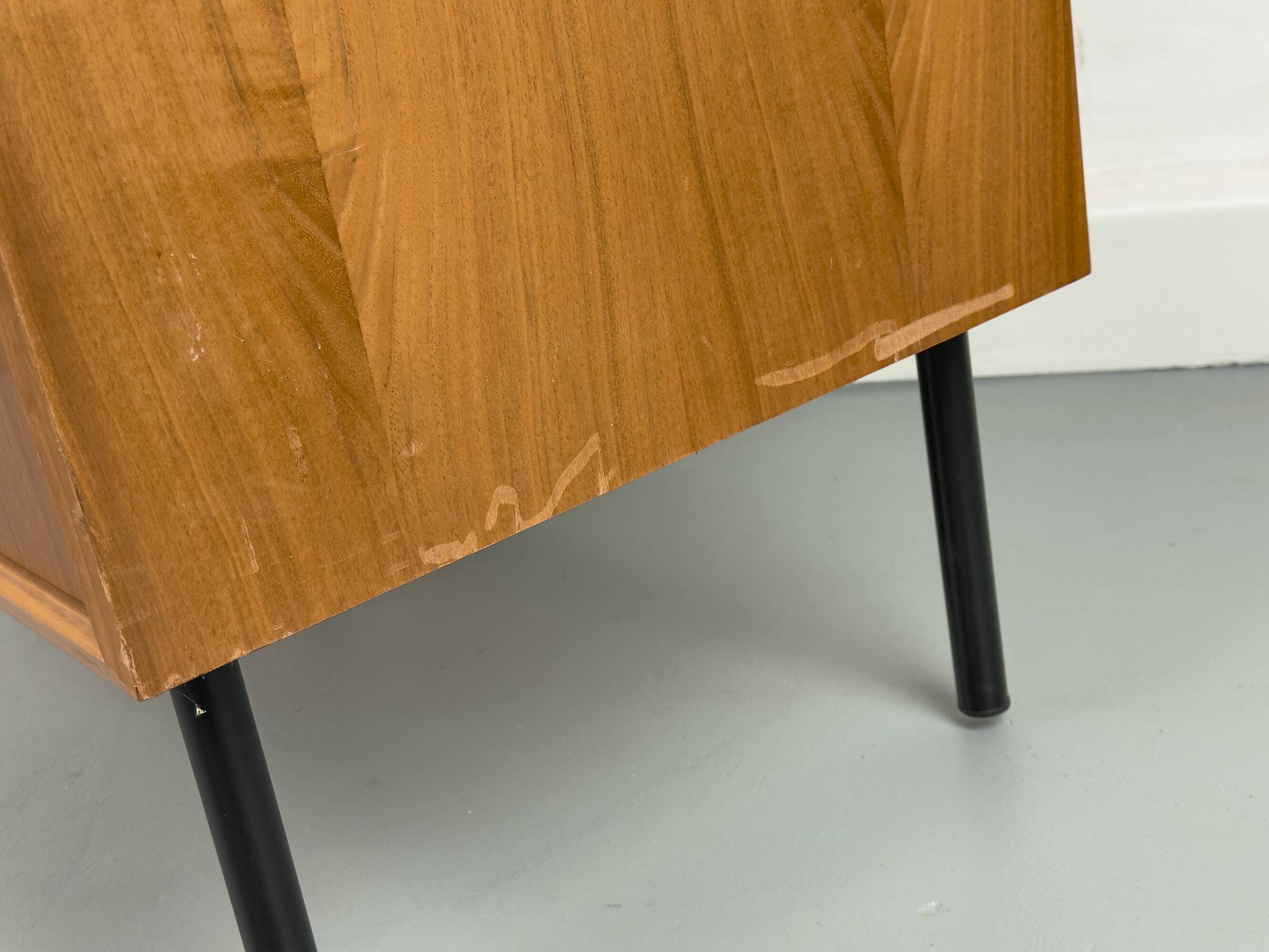 Commode à tiroirs en noyer de WK Möbel, années 1960