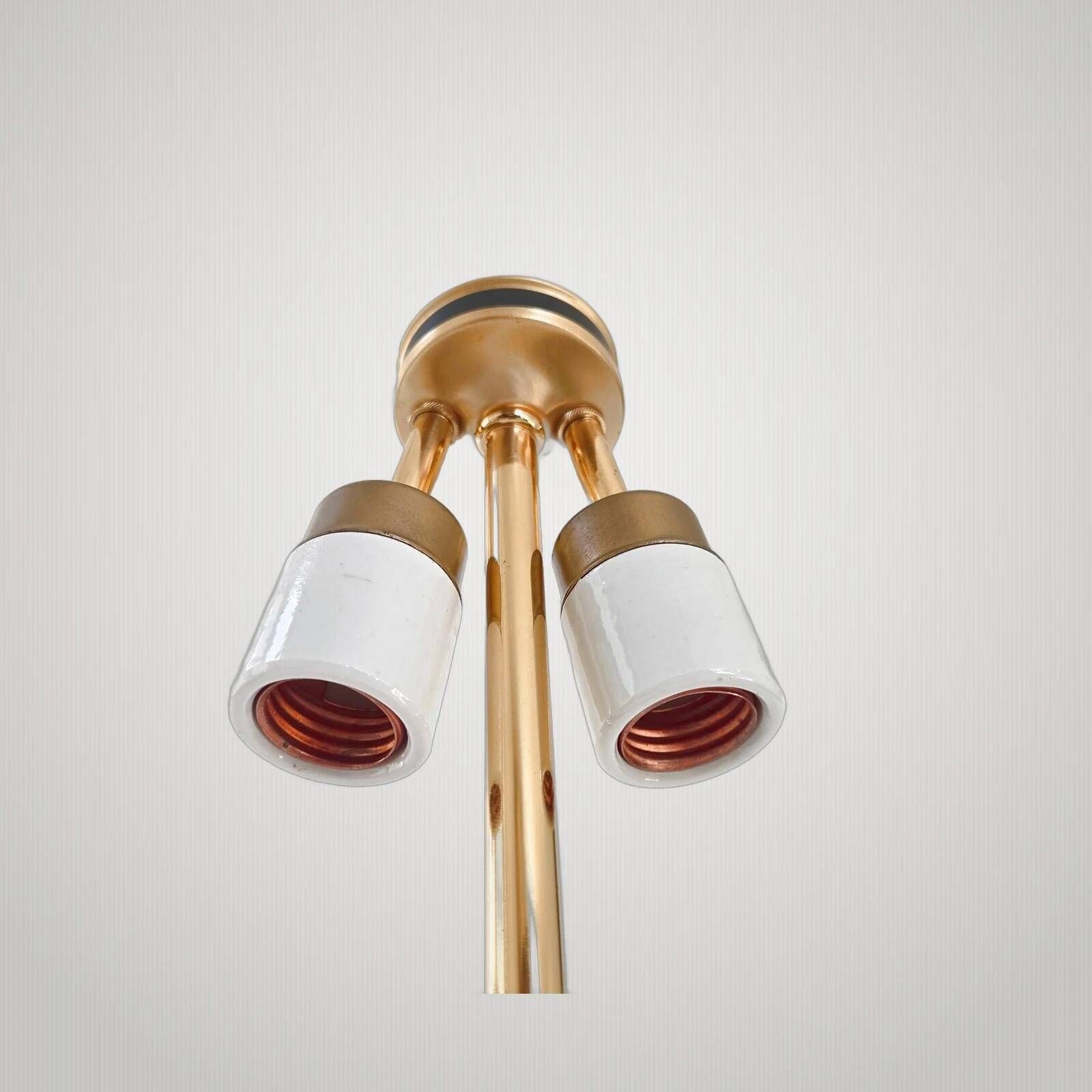 Lampe de table en bronze et laiton doré signée Sciolari, vers 1970