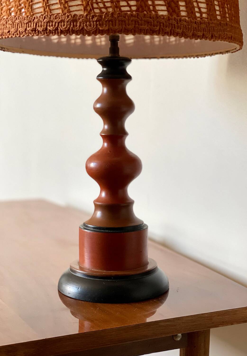 Lampe en bois tourné 1970’s.