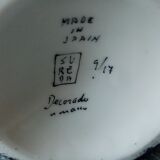 Designer porcelain whisky bottle hand-decorated signed su re da made in spain 9/17