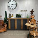 Zinc bar counter