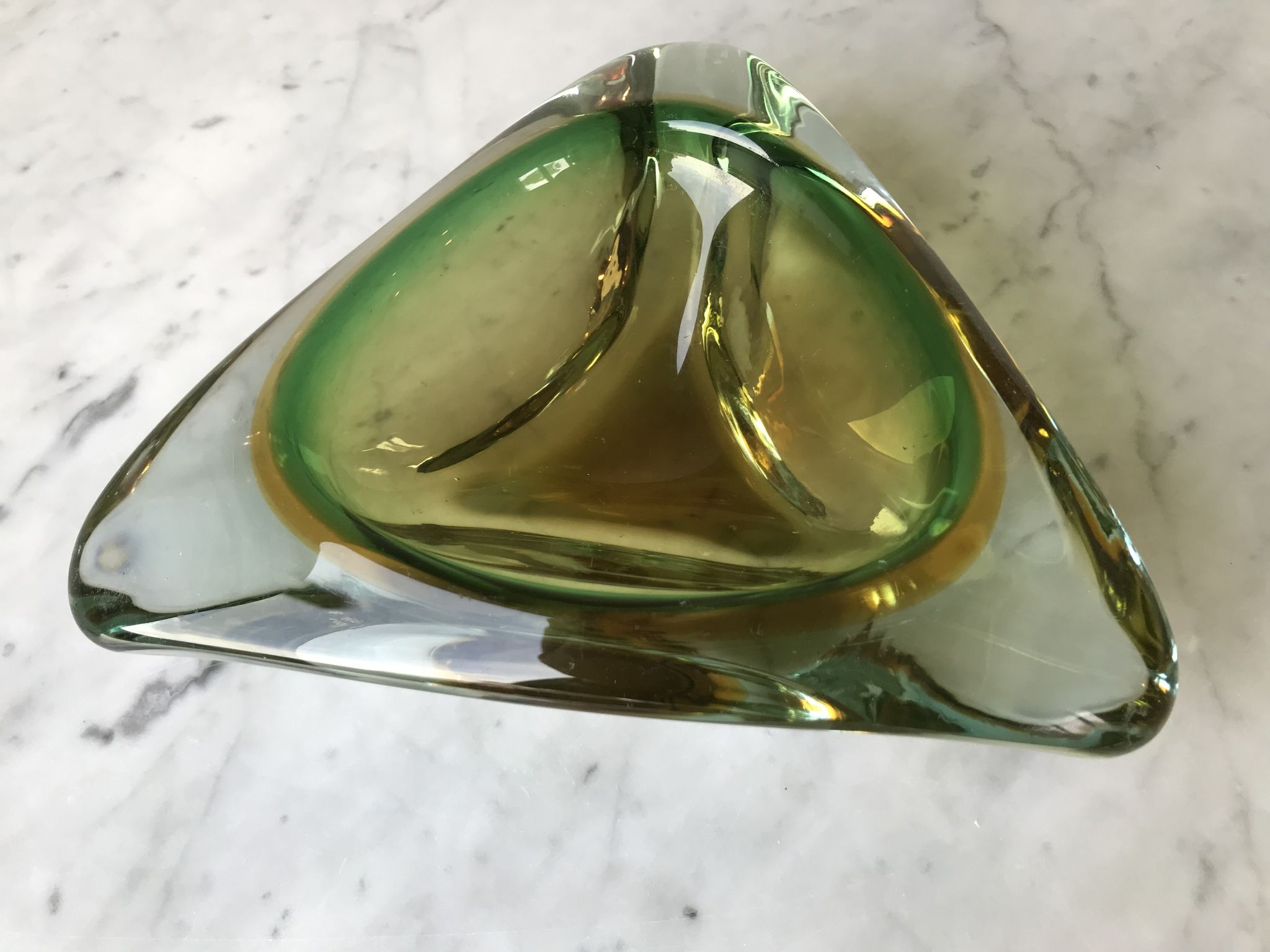 Empty pocket or ashtray of Murano "Sommerso" - Italy, 1970s.