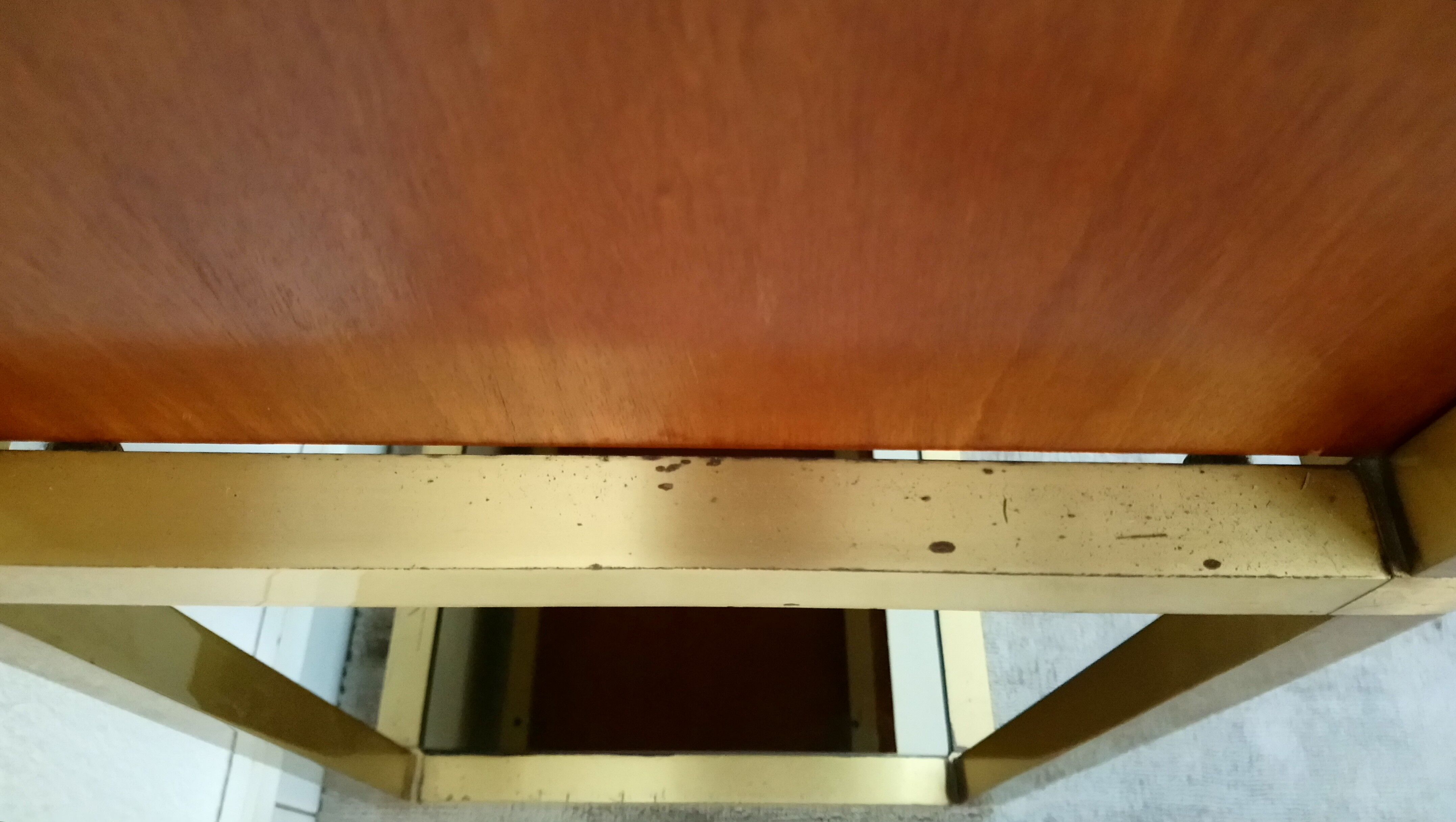 Console à tiroirs en laiton et bois années 70