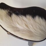 Tripod stool in vintage skin