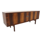 Enfilade RY25 in rosewood by Hans Wegner for Ry Mobler