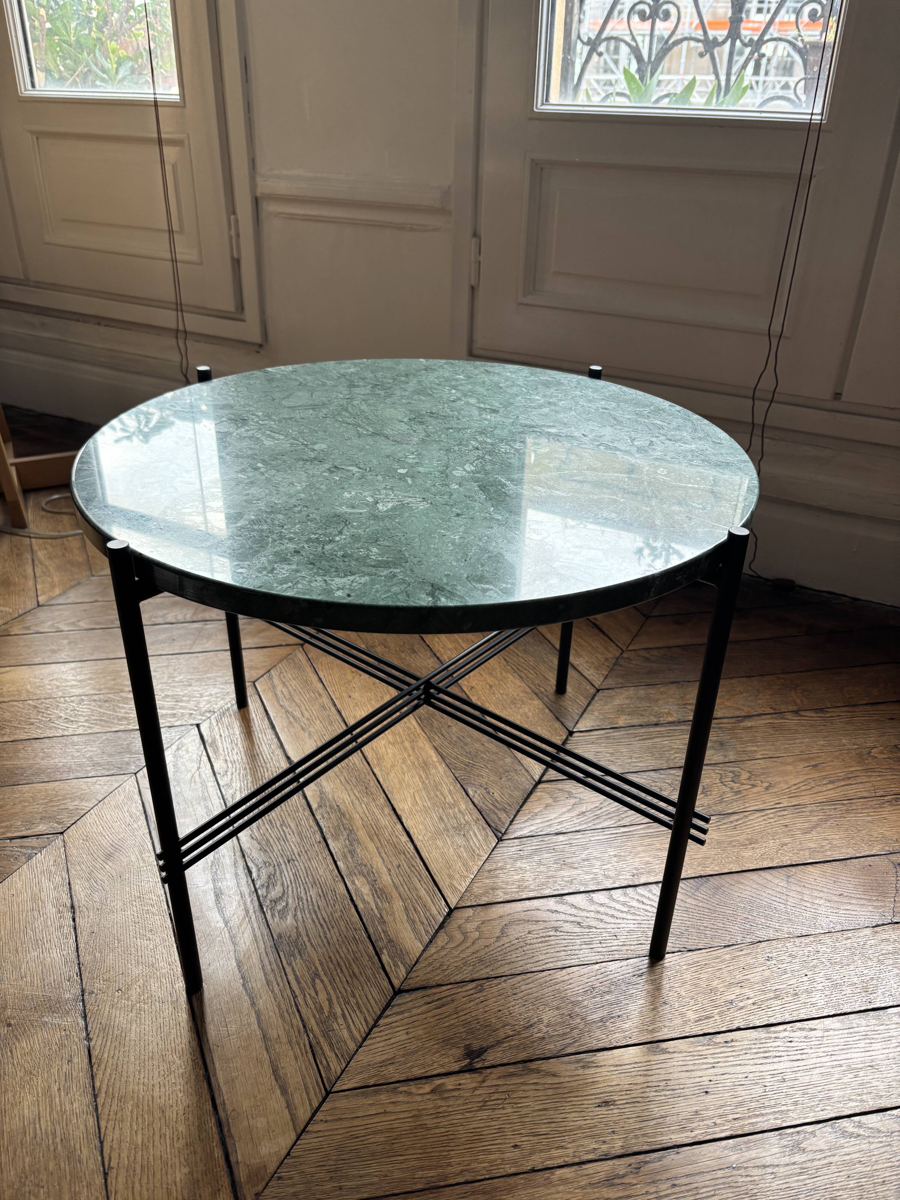 GUBI coffee table in green marble - TS Ø55