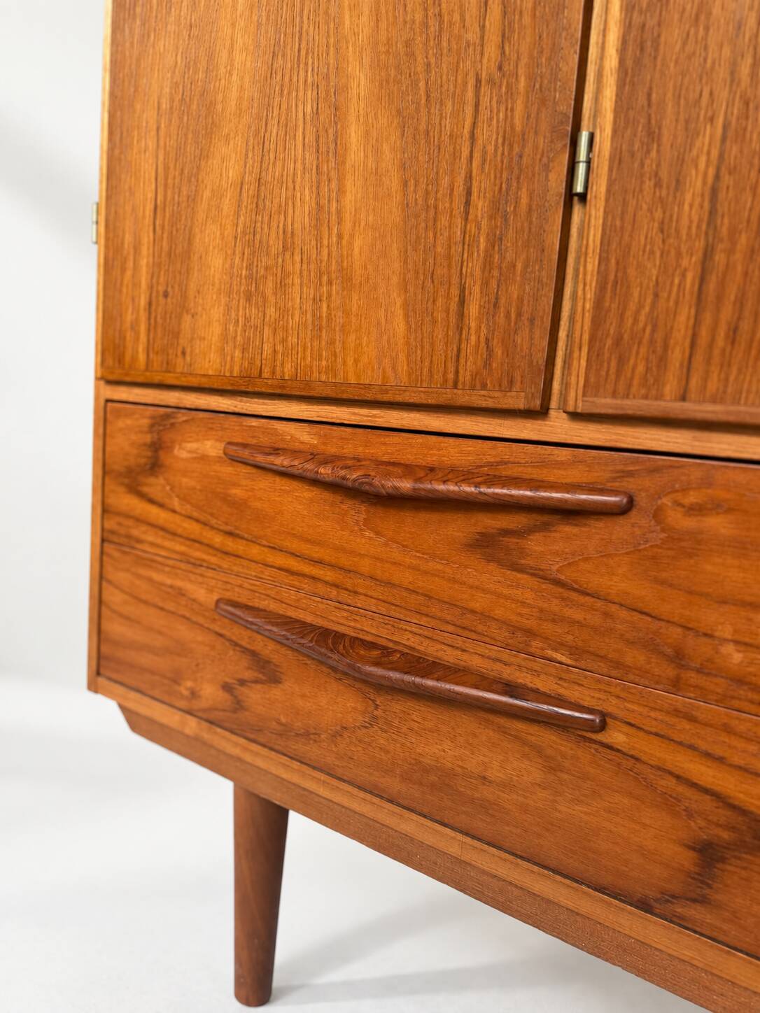 Cabinet en teck danois vintage