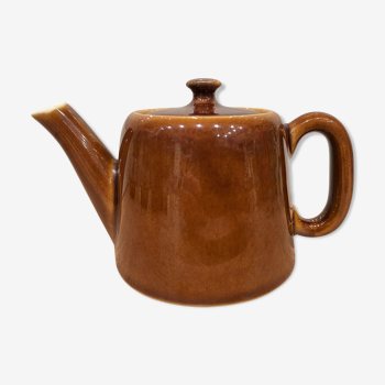 Individual earthenware teapot