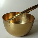 Solid brass planter with handle, vintage from the 1960s