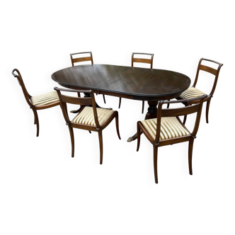 Table à deux rallonges et 6 chaises en acajou 19eme