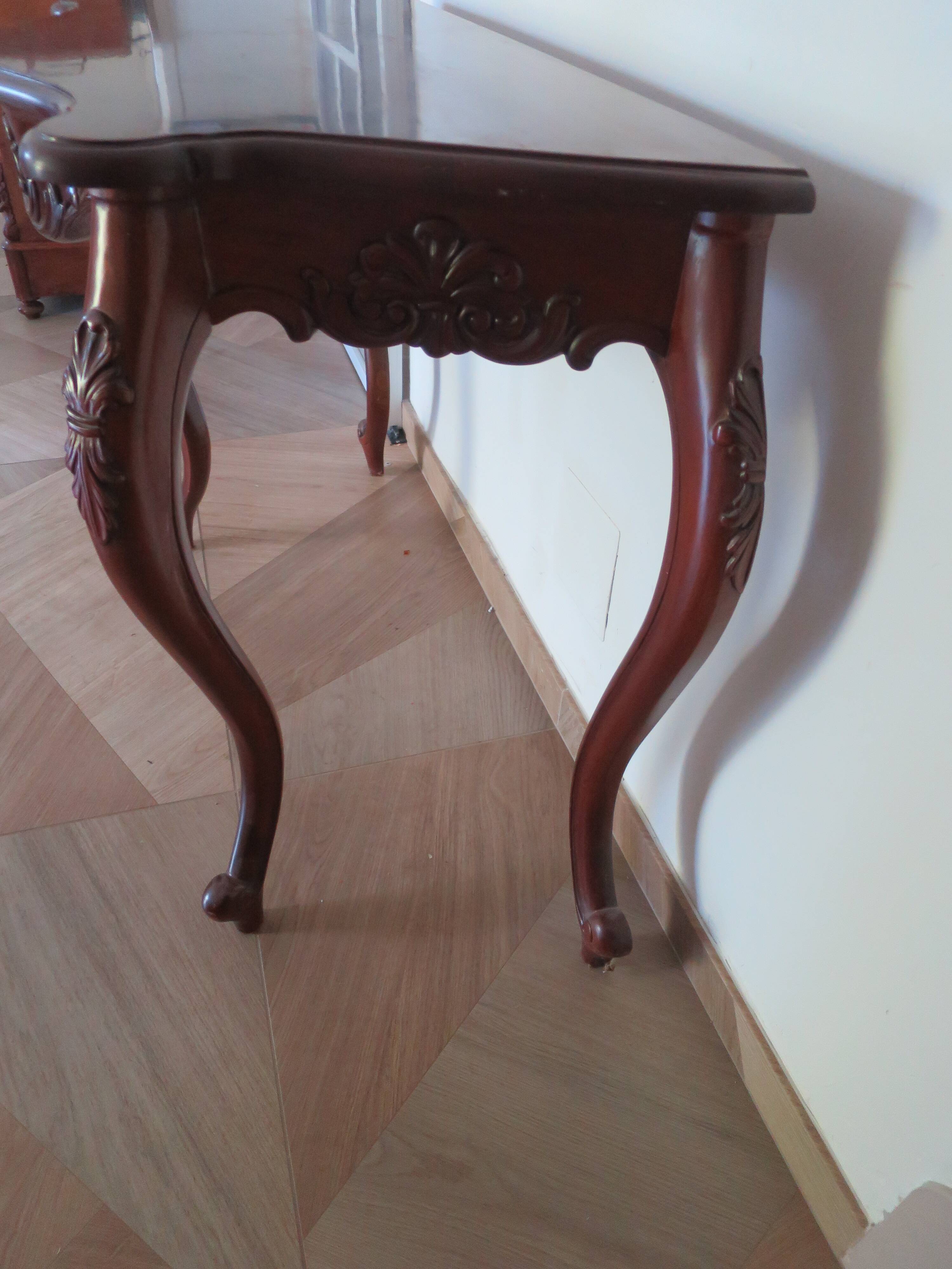 Console with curved legs - mahogany - Louis XV style - carved wood