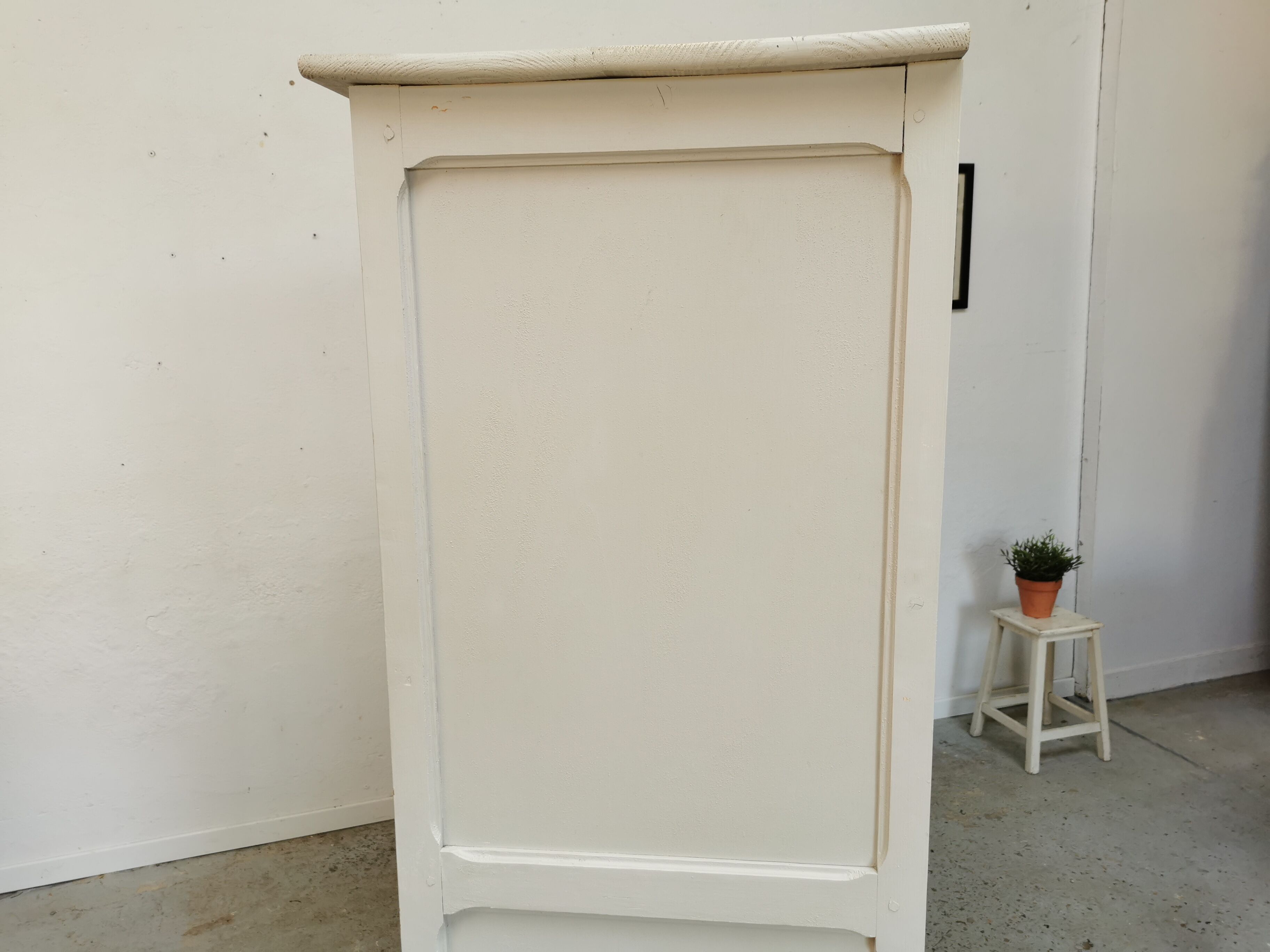 Vintage Parisian wardrobe