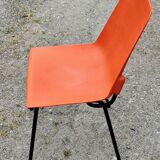 Pair of Fantasia Grosfillex shell chairs