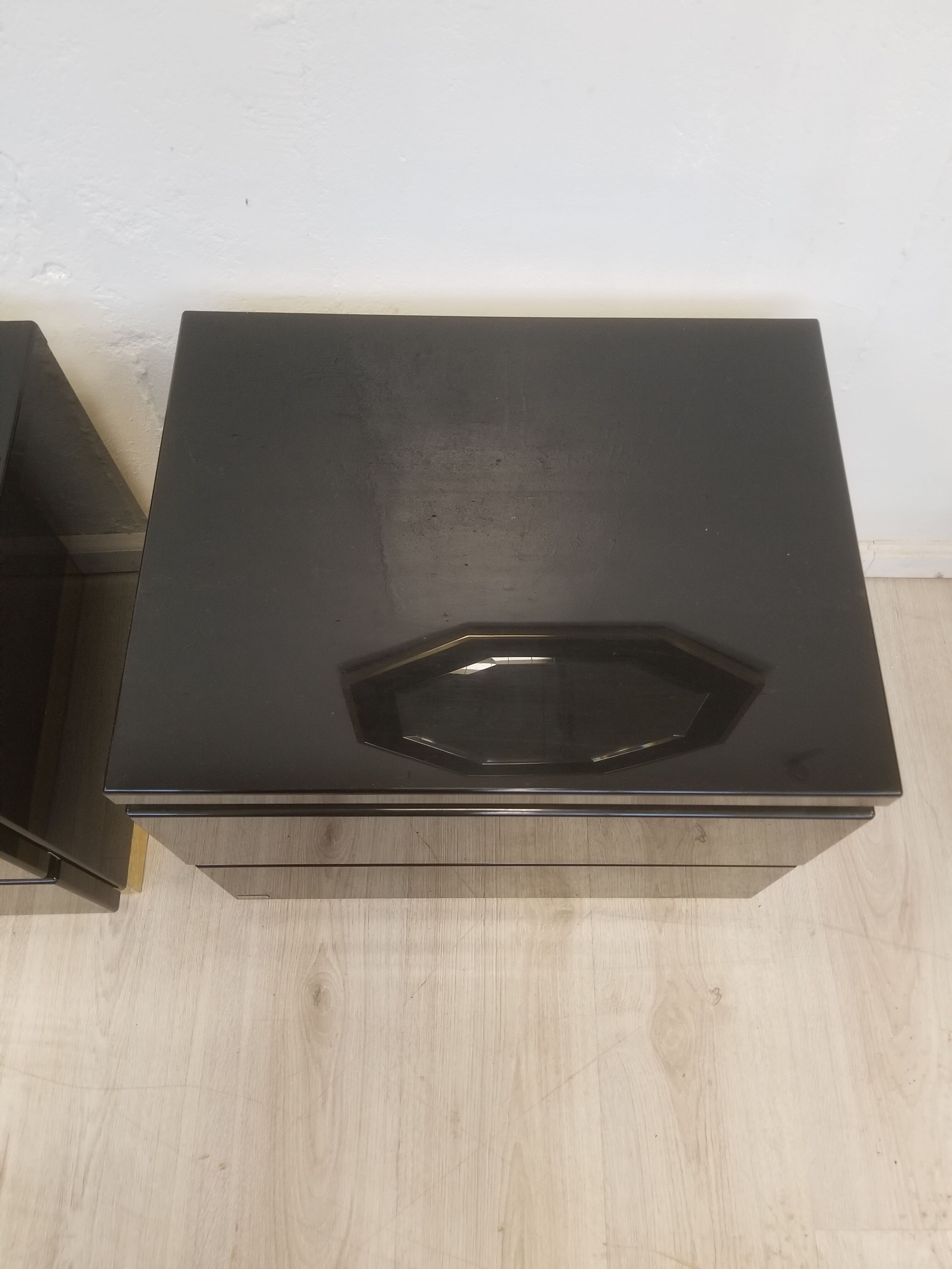 Laquered bedsides Éric Maville