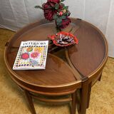 Table basse ronde en teck vintage rétro du milieu du siècle par Nathan Trinity 1960