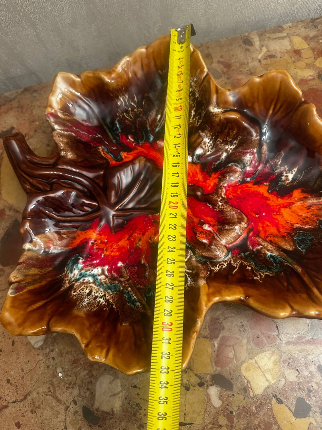 Vintage leaf-shaped earthenware centerpiece/trinket tray