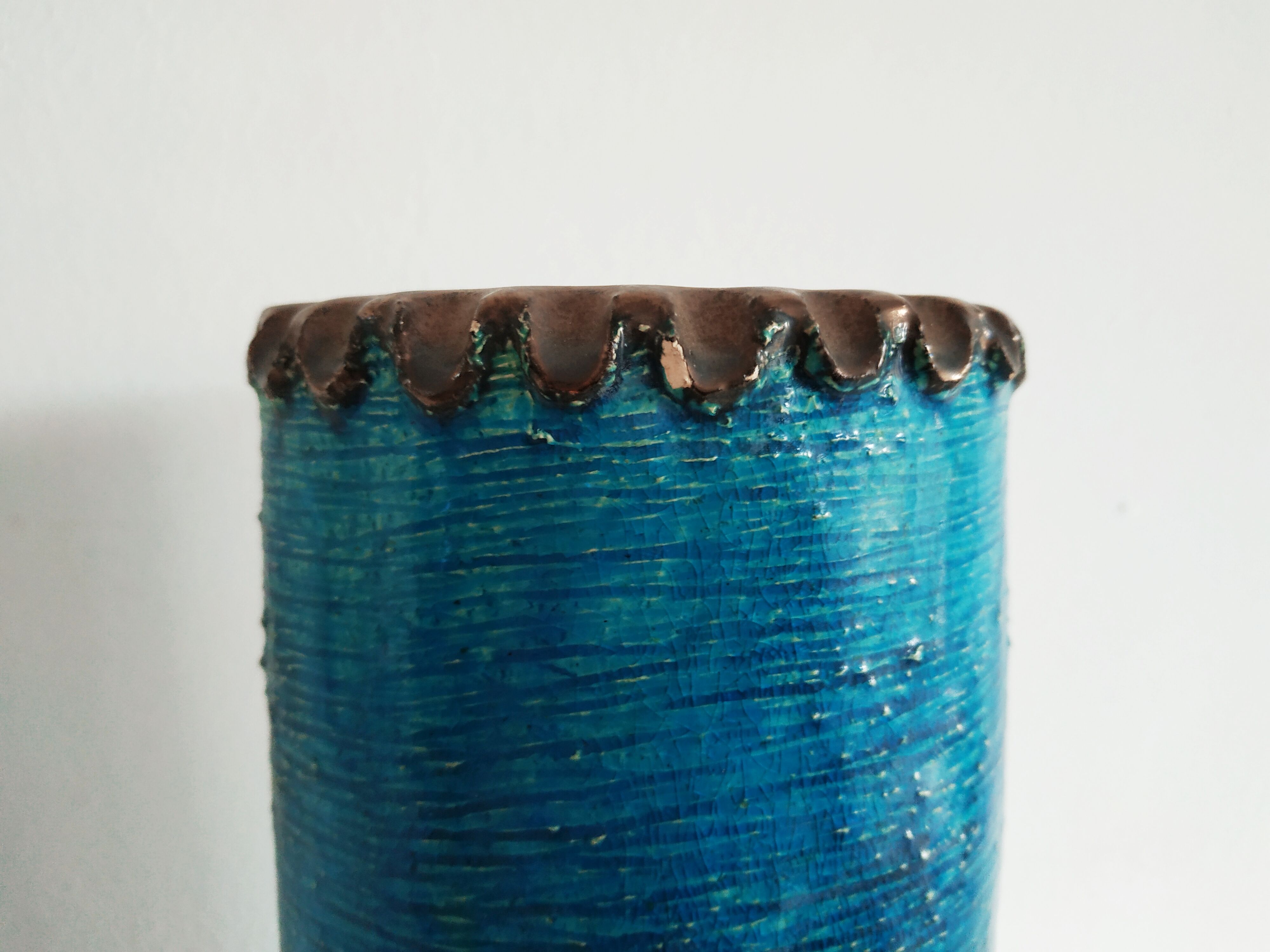 Triki's blue glaze roller vase