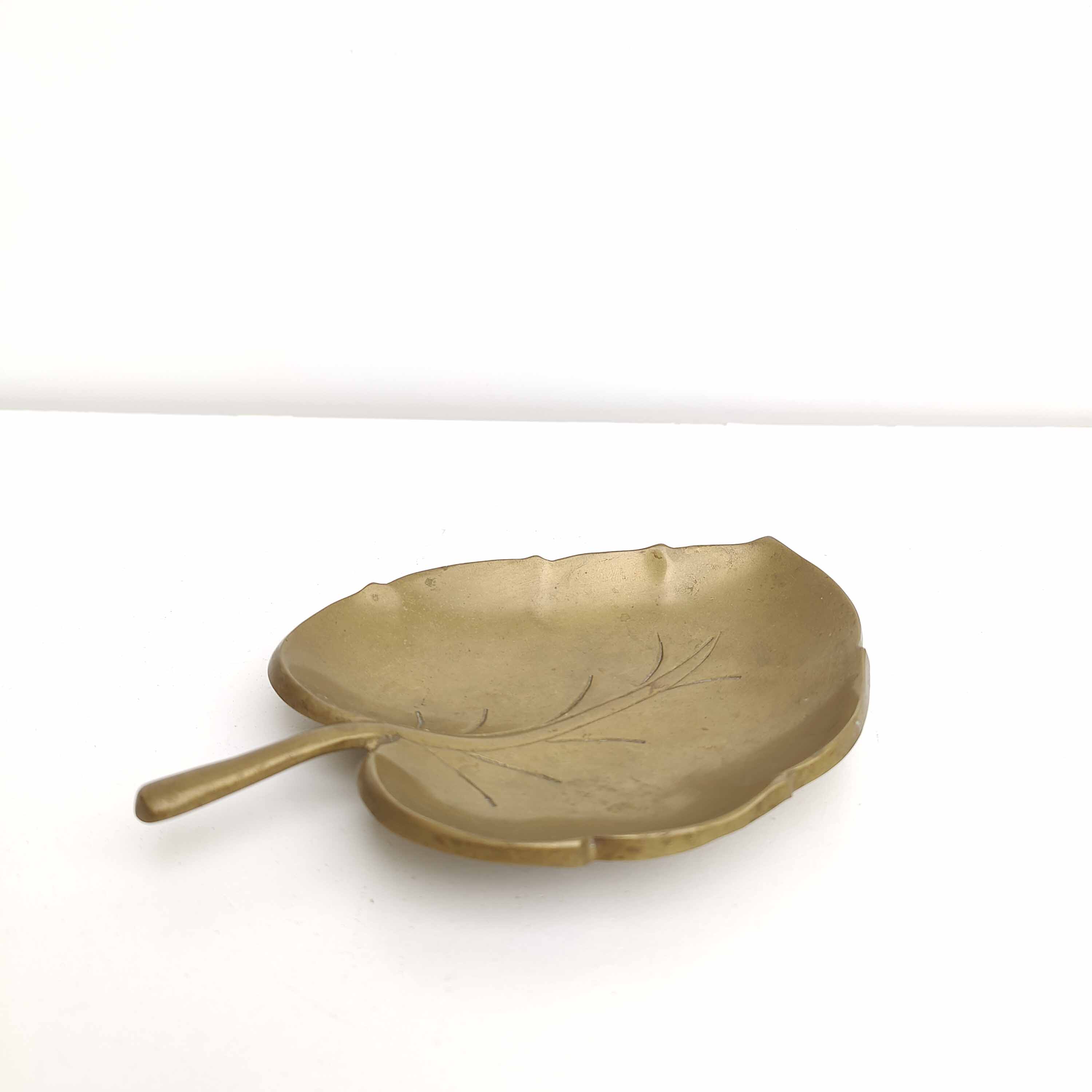 Empty brass leaf pocket, 60s