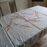 Antique tablecloths & napkins