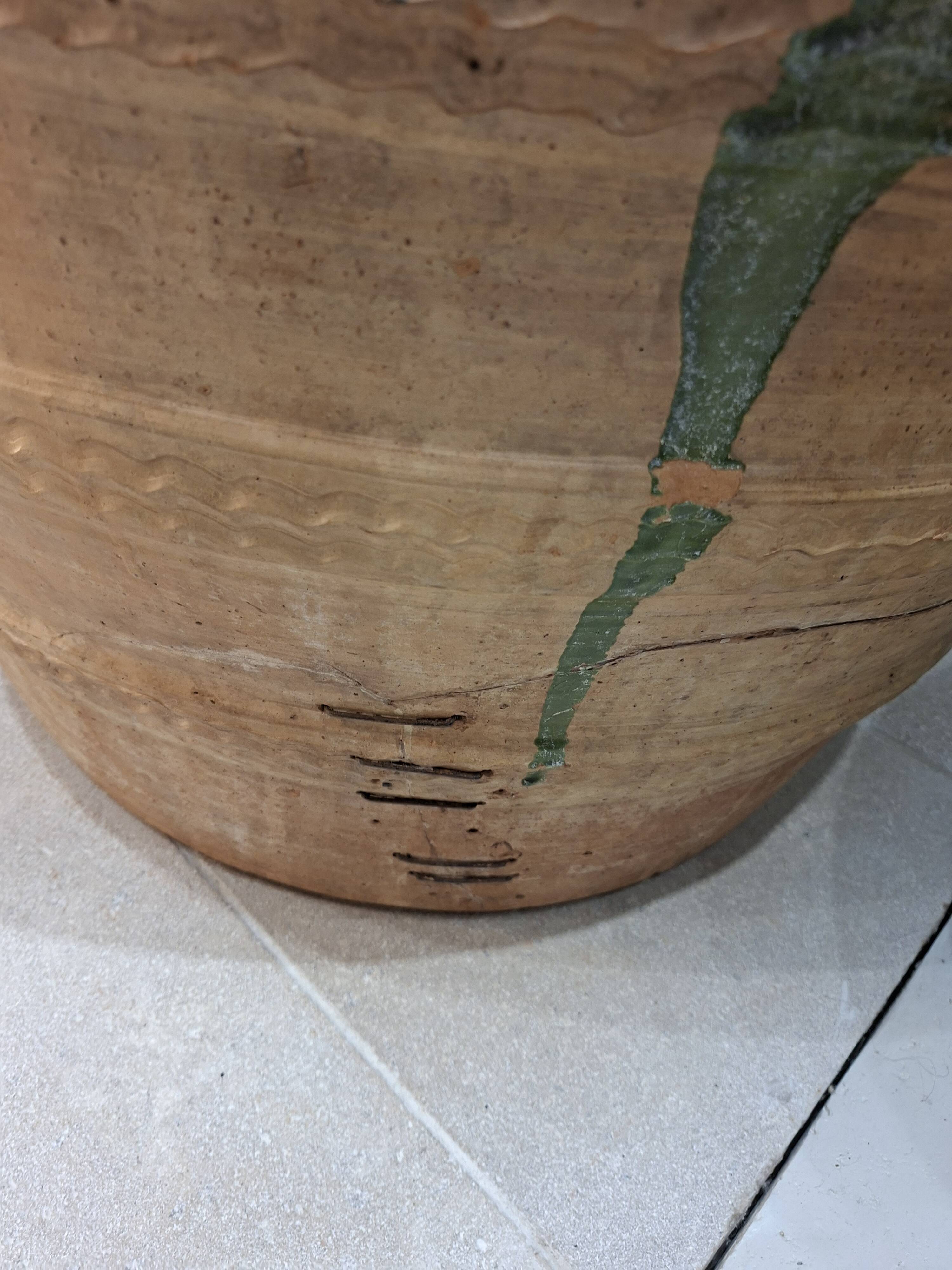Spanish oil jar