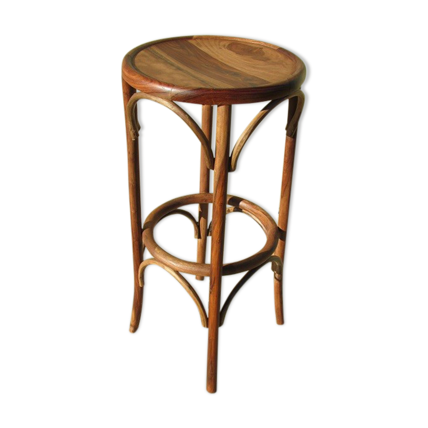 Bar stool
