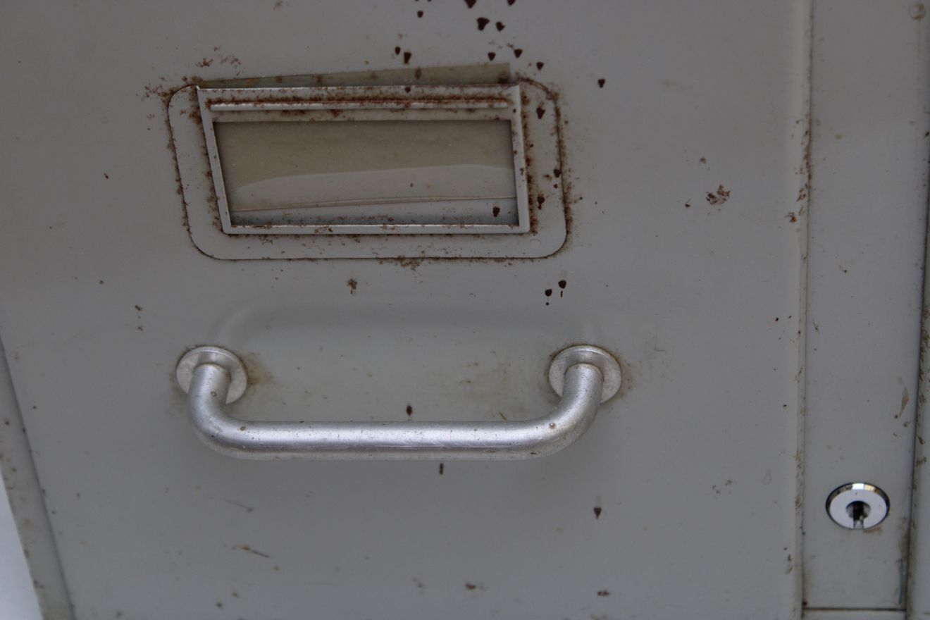 Metal locker
