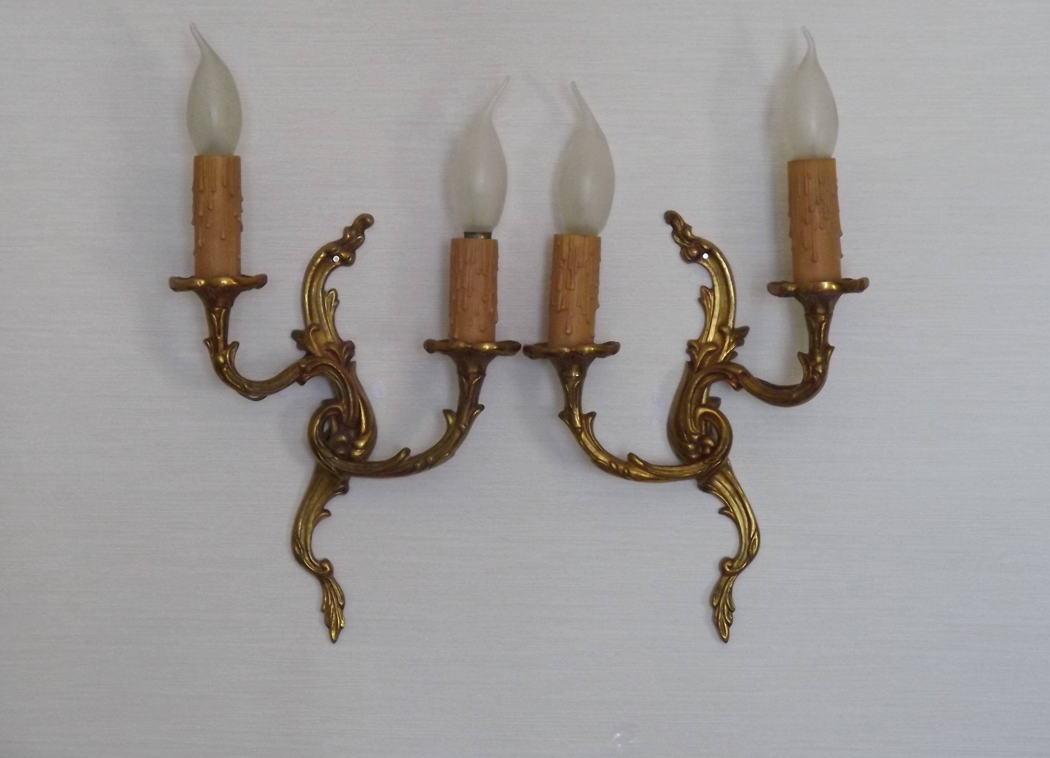Pair of Elegant French Bronze Opposite Acanthus Leaf Double Wall Sconces