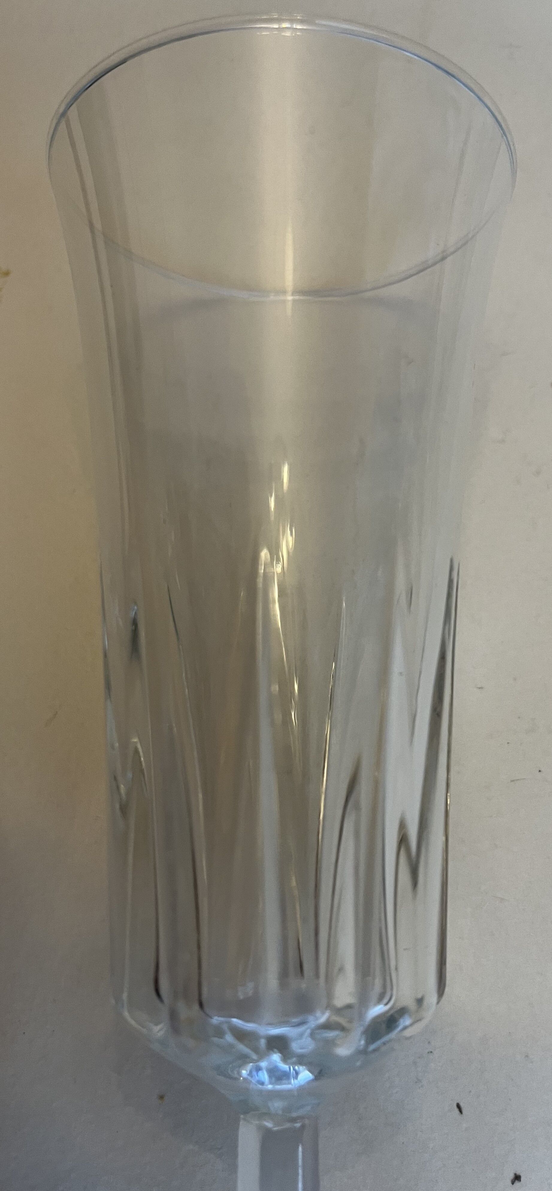 6 Champagne flutes