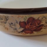 Egg dish in steel enamelled decorations Vintage