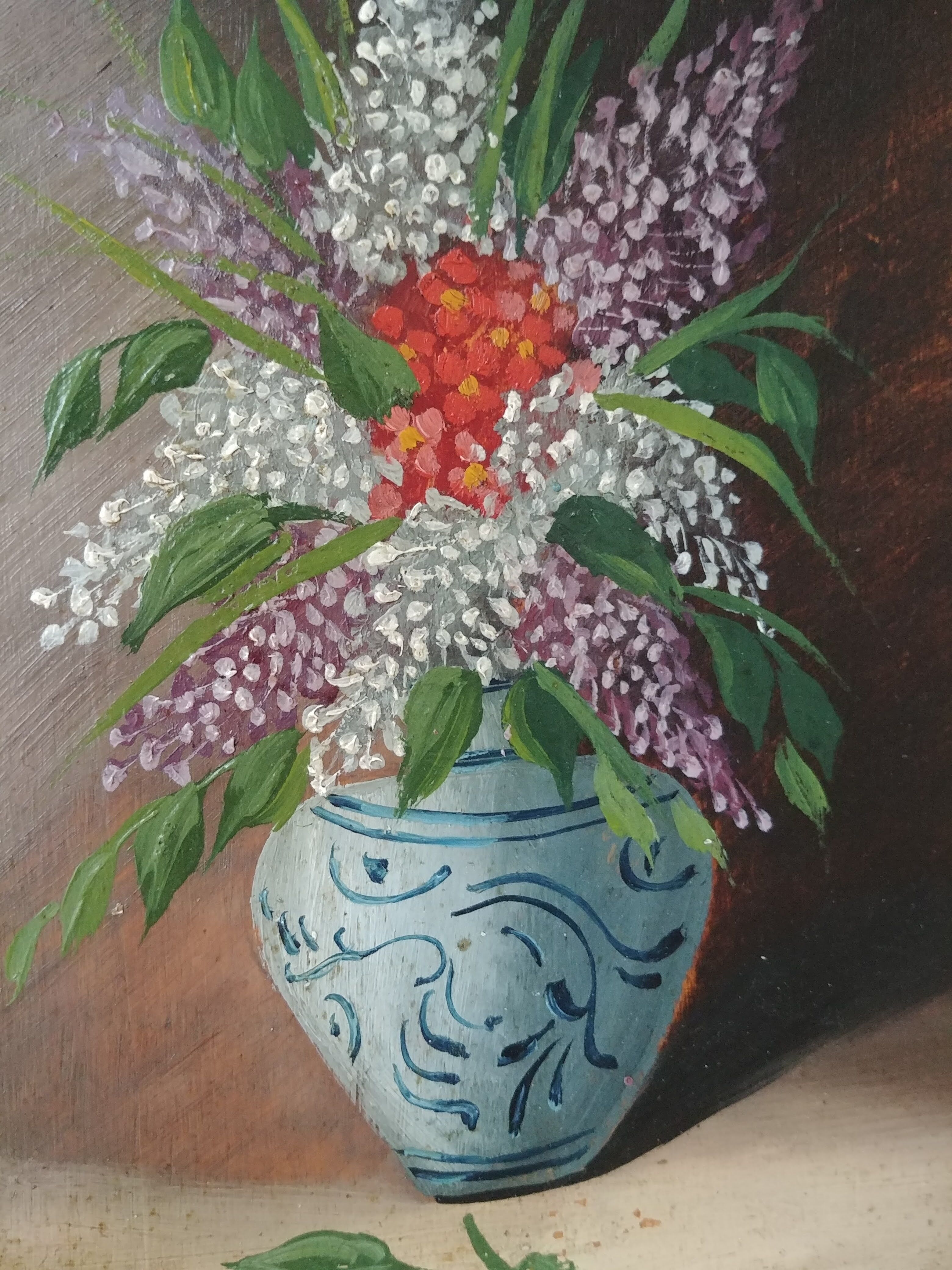 Painting bouquet of flowers