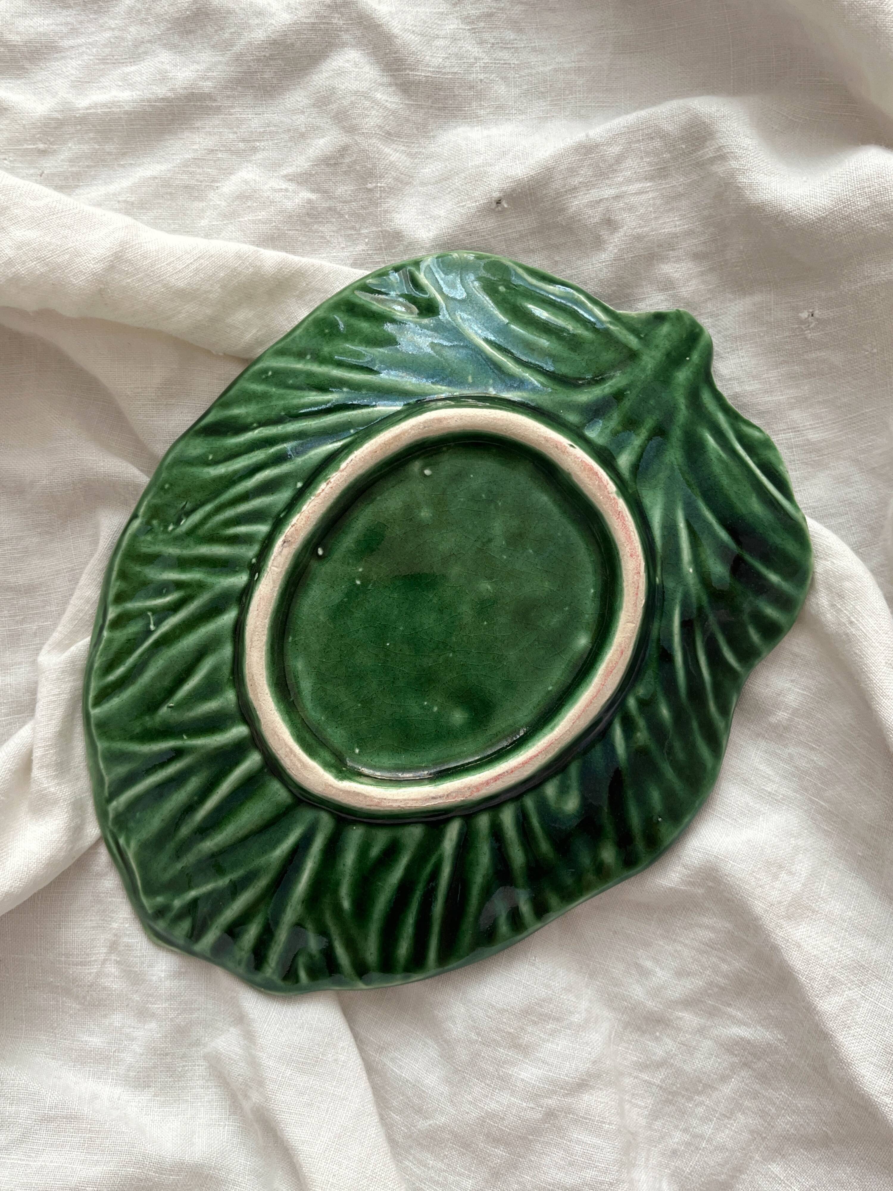 Small empty pocket dish in vintage slip leaf
